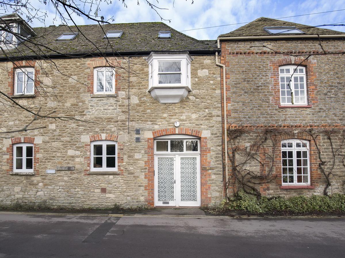The Leat At Wynyard Mill Villa Malmesbury Exterior photo